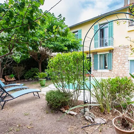 Villa C8 - Lovely House 4 Bdr - Pool, Ac, Garage & Wifi