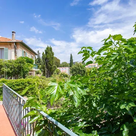 C8 - Lovely House 4 Bdr - Pool, Ac, Garage & Wifi Villa *