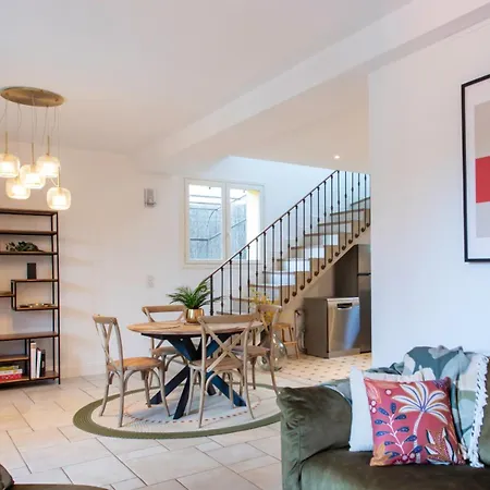 Вилла C8 - Staywiz Us -lovely House 4 Bdr - Pool, Ac, Garage & Wifi *