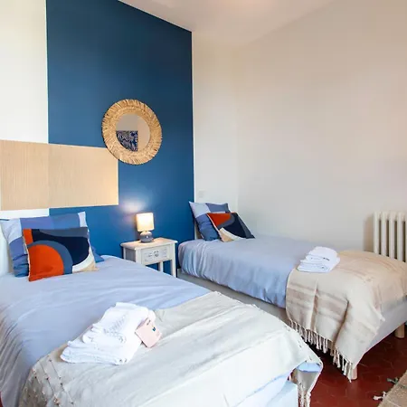C8 - Staywiz Us -lovely House 4 Bdr - Pool, Ac, Garage & Wifi Вилла