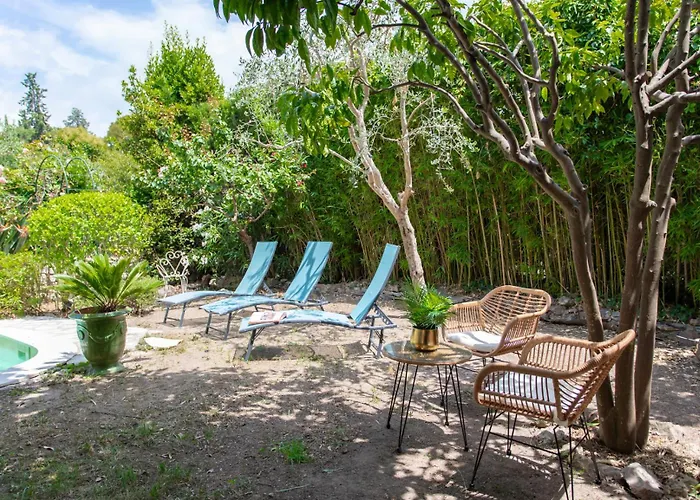 Villa C8 - Lovely House 4 Bdr - Pool, Ac, Garage & Wifi *