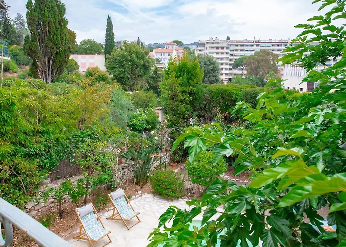 Villa C8 - Lovely House 4 Bdr - Pool, Ac, Garage & Wifi *