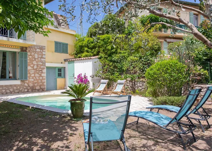 C8 - Lovely House 4 Bdr - Pool, Ac, Garage & Wifi *