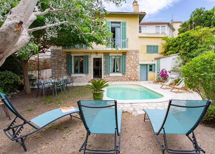 C8 - Lovely House 4 Bdr - Pool, Ac, Garage & Wifi * Cannes