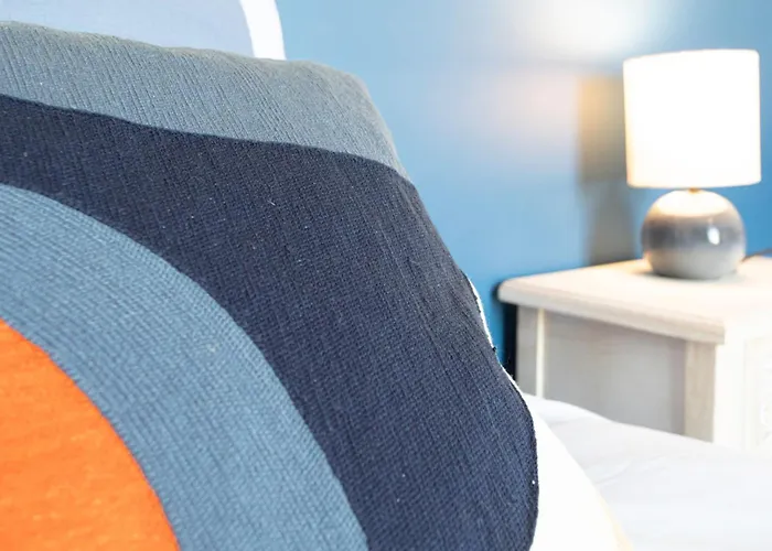 C8 - Lovely House 4 Bdr - Pool, Ac, Garage & Wifi Villa *