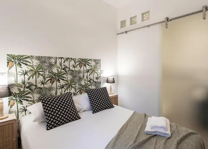 Villa C8 - Lovely House 4 Bdr - Pool, Ac, Garage & Wifi Cannes