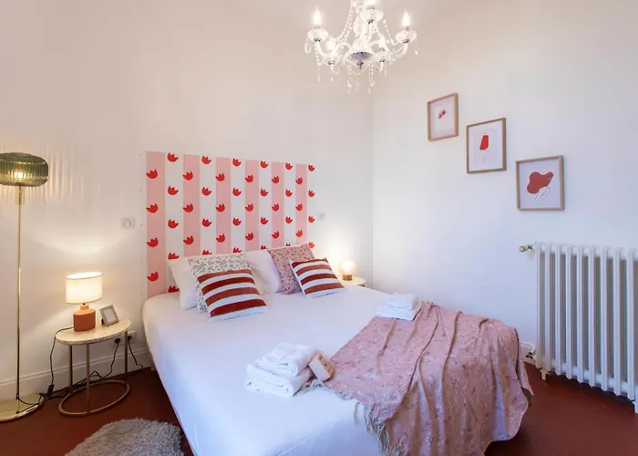 Villa C8 - Lovely House 4 Bdr - Pool, Ac, Garage & Wifi Cannes