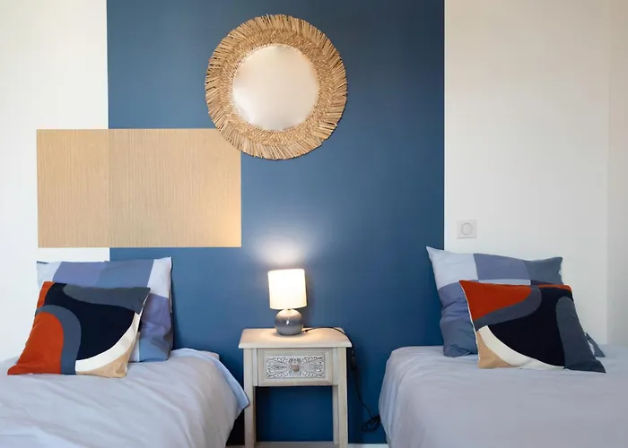 C8 - Lovely House 4 Bdr - Pool, Ac, Garage & Wifi *